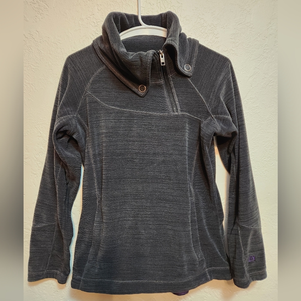 Avalanche sweater womens medium gray mock neck quarter Zip Pullover. Sz Med.